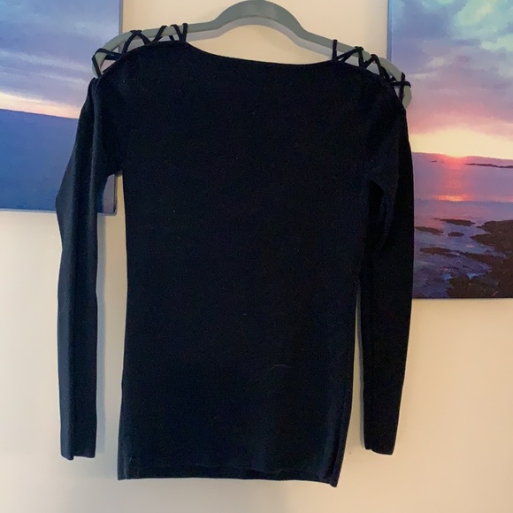 Stitches and stripes sweater - Picture 2 of 2